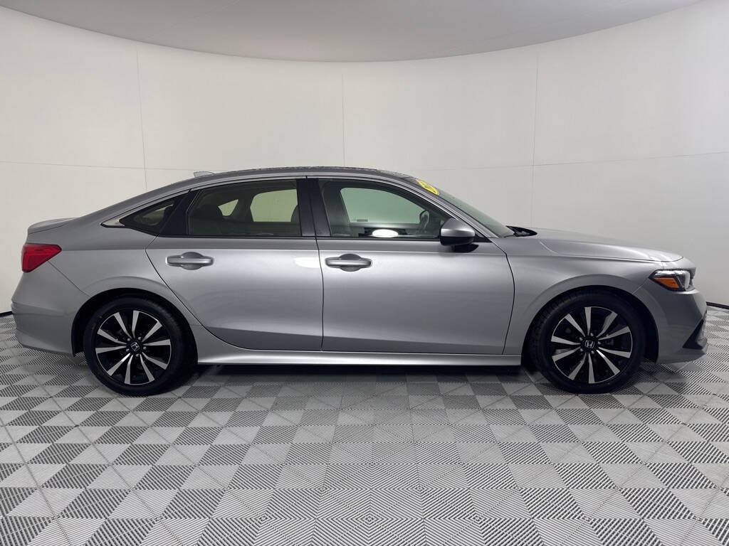 2022 Honda Civic EX 4dr Sedan's photo