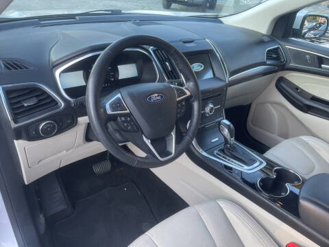 2018 Ford Edge Titanium