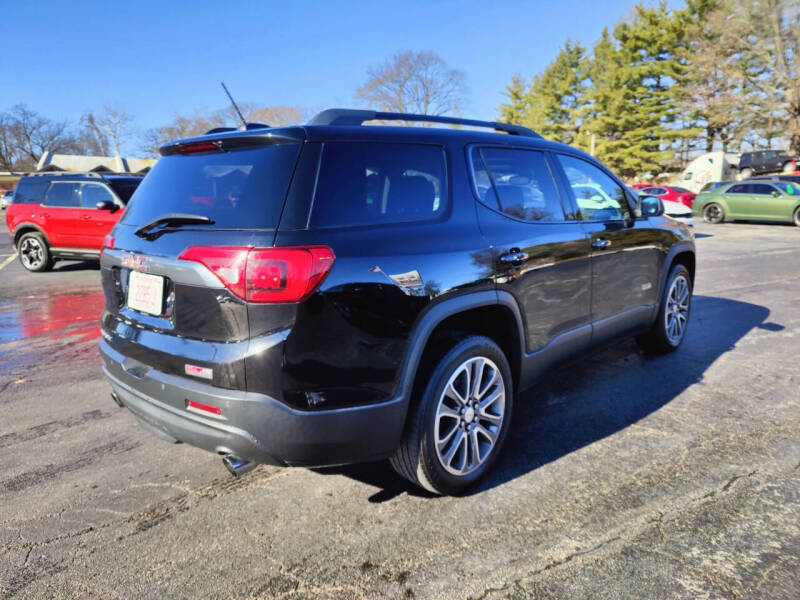 2017 GMC Acadia SLT-1