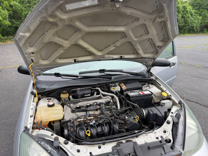 2004 Ford Focus ZX5