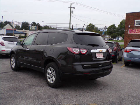 2017 Chevrolet Traverse LS