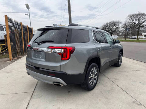 2023 GMC Acadia SLT
