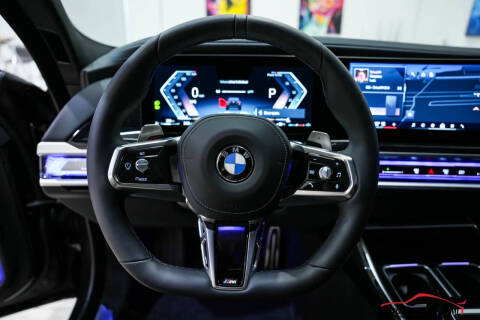 2025 BMW 7 Series 740i