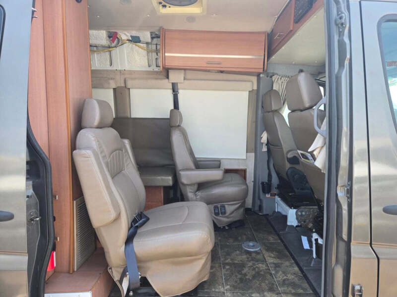 2011 Mercedes-Benz Sprinter