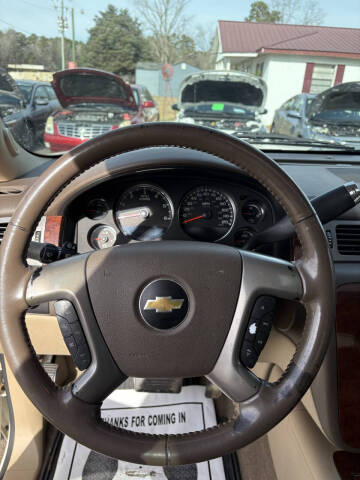 2012 Chevrolet Avalanche LTZ