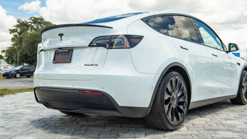 2022 Tesla Model Y Performance