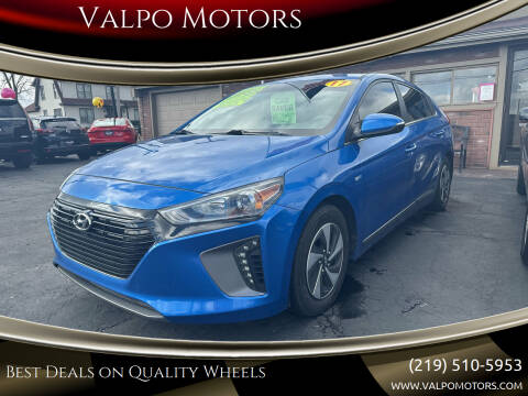 2017 Hyundai Ioniq Hybrid for sale at Valpo Motors in Valparaiso IN