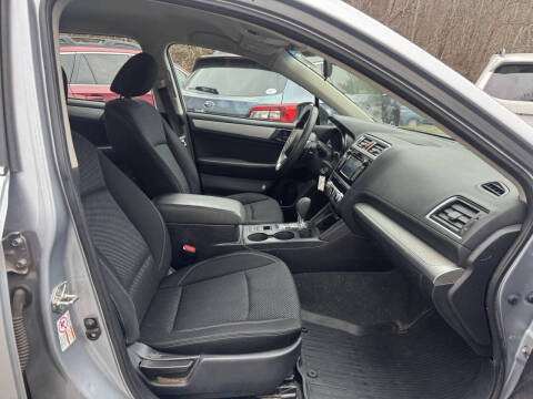 2019 Subaru Outback 2.5i