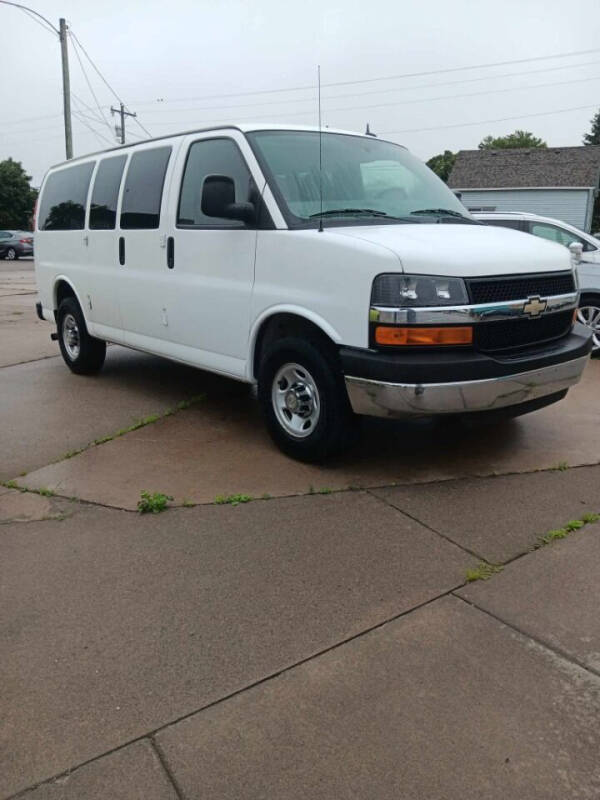 2015 Chevrolet Express LT 2500