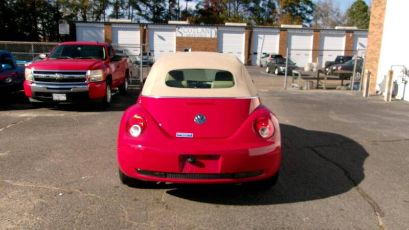 2008 Volkswagen New Beetle Convertible SE