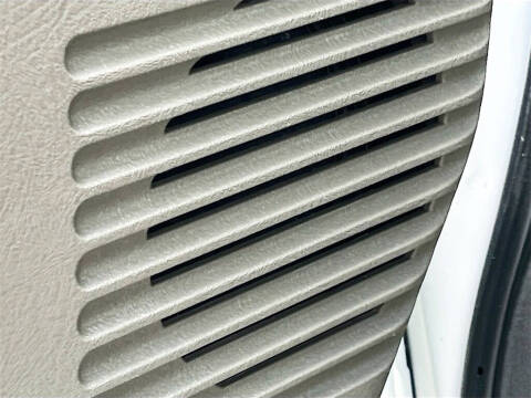 2023 Chevrolet Express 2500