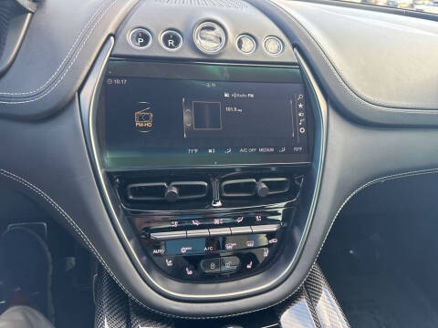 2023 Aston Martin DBX 707