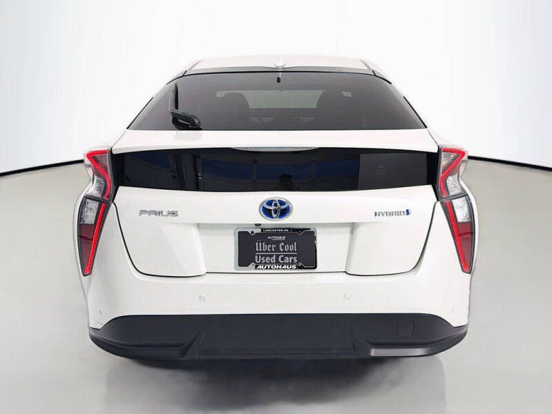 2017 Toyota Prius Three Touring