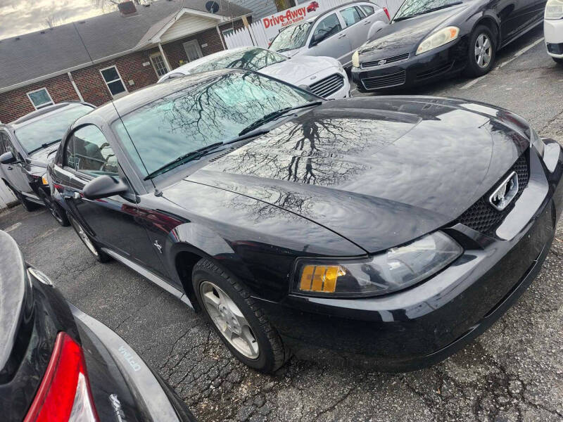 2003 Ford Mustang