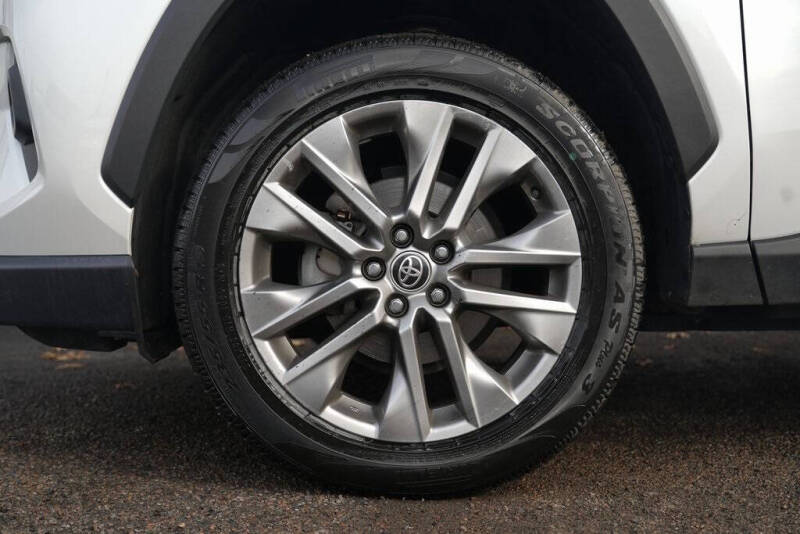 2023 Toyota RAV4 Limited