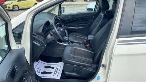 2020 Ford EcoSport SES