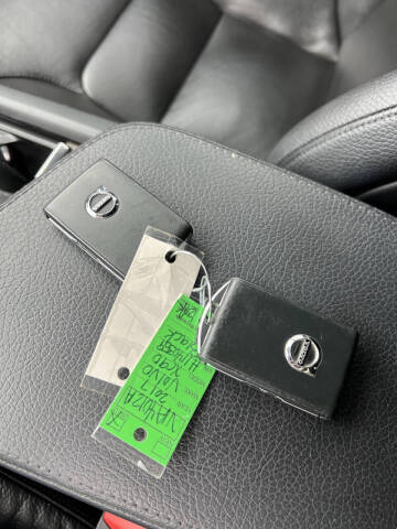 2017 Volvo XC90 T6 Momentum