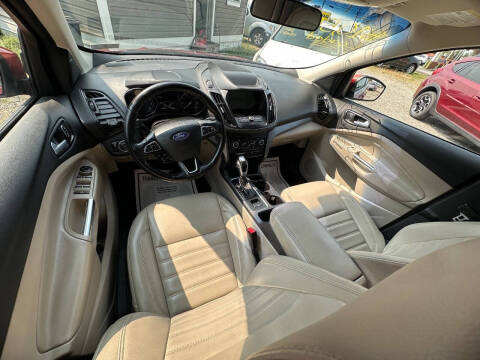 2019 Ford Escape SEL