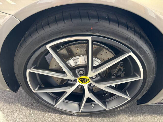 2024 Lotus Emira 21
