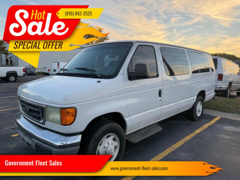 2004 Ford E-Series E-350 SD