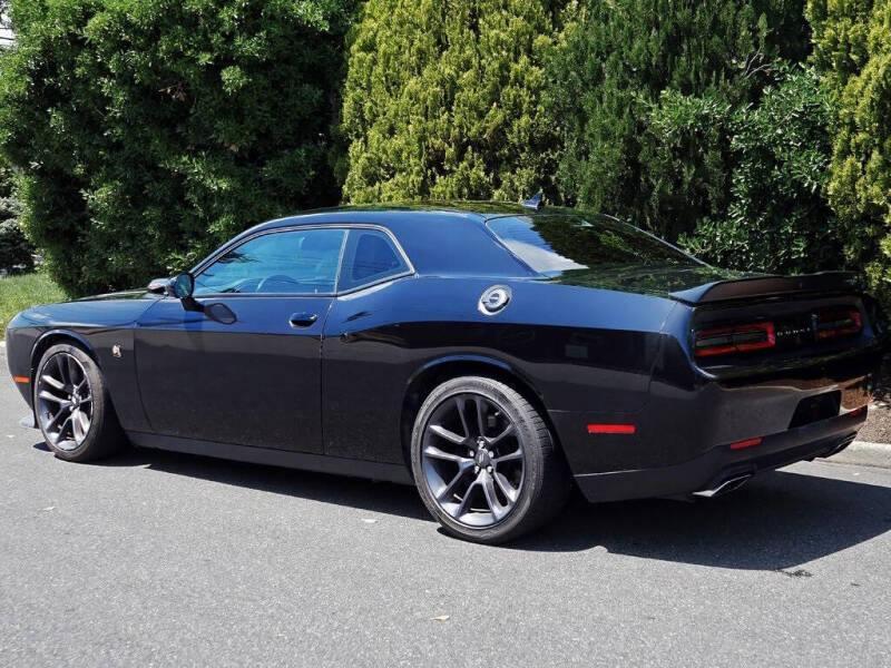 2021 Dodge Challenger