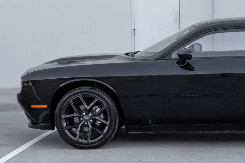 2022 Dodge Challenger SXT