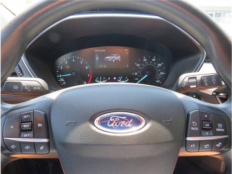 2020 Ford Escape SE