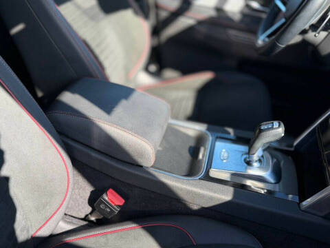 2021 Land Rover Discovery Sport P250 S R-Dynamic