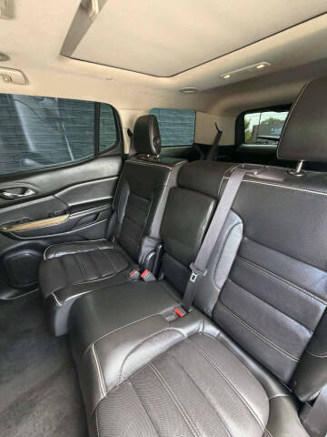 2017 GMC Acadia Denali
