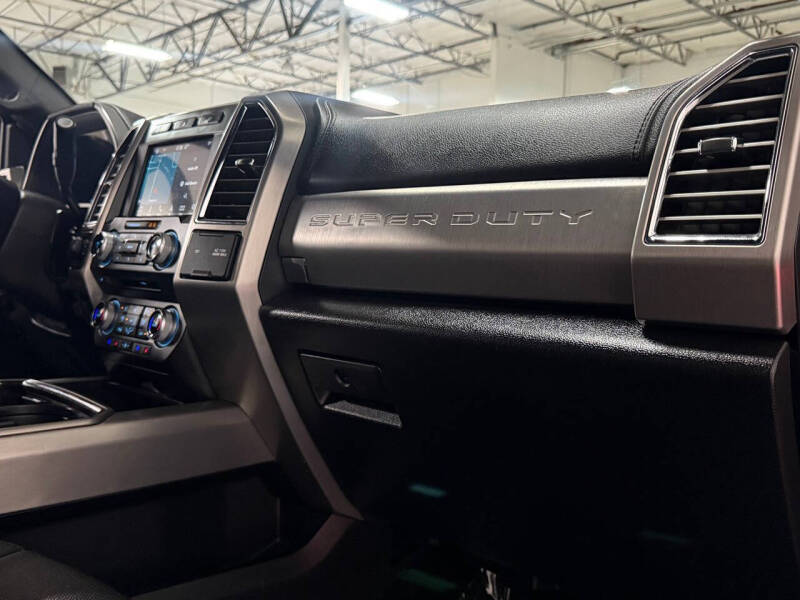 2017 Ford F-450 Super Duty Platinum