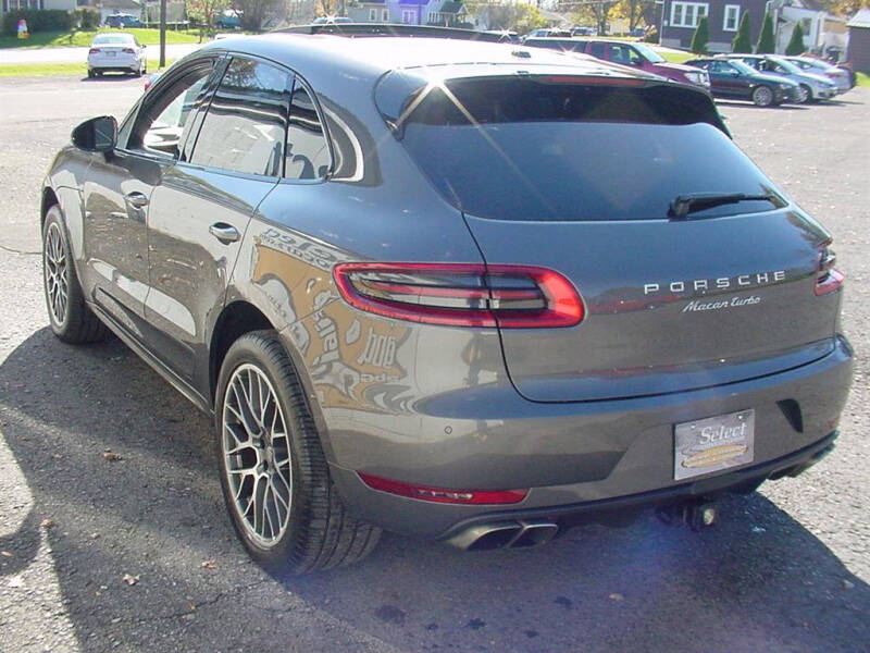 2016 Porsche Macan Turbo