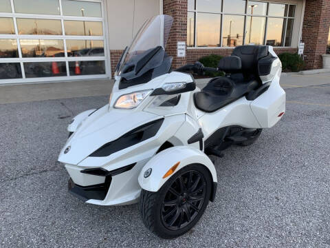 2018 Can-Am Spyder® RT Limited Chrome