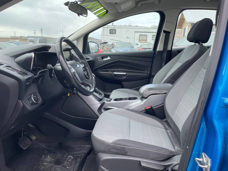 2014 Ford C-MAX Hybrid SE