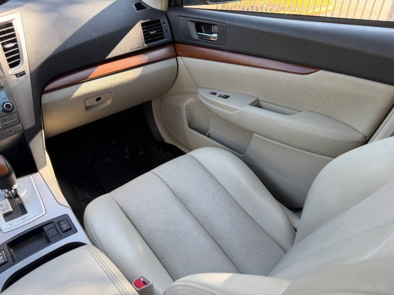 2013 Subaru Outback 2.5i Limited