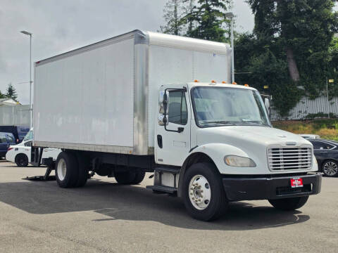 2009 Freightliner M2 106