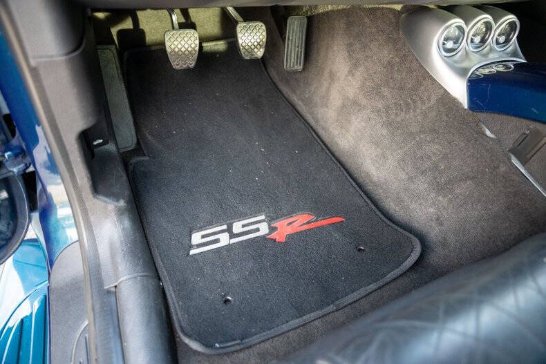 2005 Chevrolet SSR LS