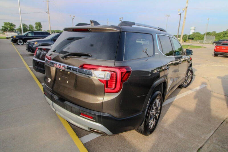 2020 GMC Acadia SLE