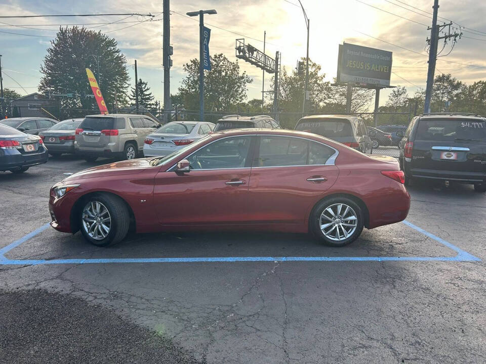 2015 INFINITI Q50 for sale at Chicago Auto House in Chicago, IL