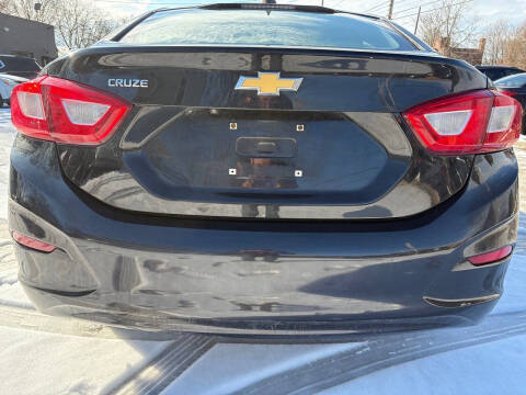 2017 Chevrolet Cruze LS Auto