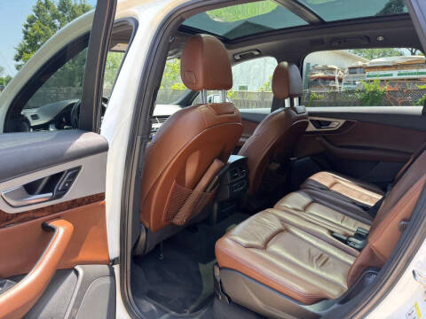 2017 Audi Q7 2.0T quattro Premium Plus
