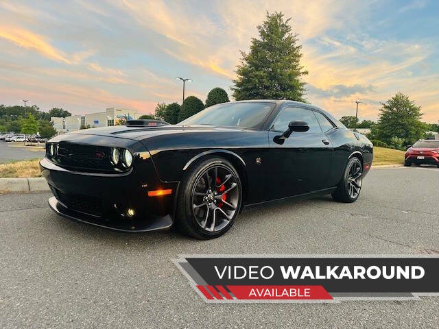 Used 2021 Dodge Challenger R/T with VIN 2C3CDZFJ0MH649468 for sale in Chantilly, VA