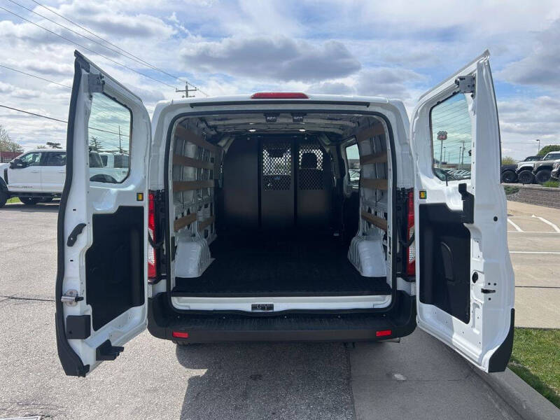 2025 Ford Transit