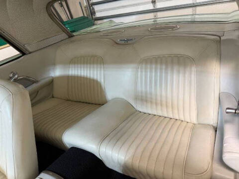 1961 Ford Thunderbird