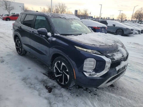 2022 Mitsubishi Outlander SE