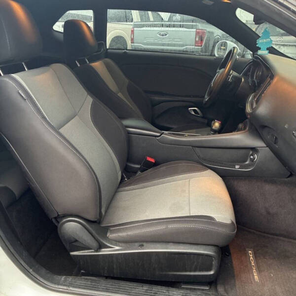 2016 Dodge Challenger SXT