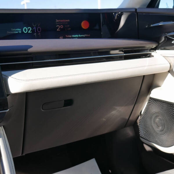 2024 Lincoln Nautilus Black Label