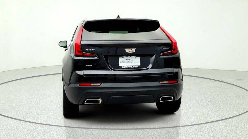 2023 Cadillac XT4 Luxury