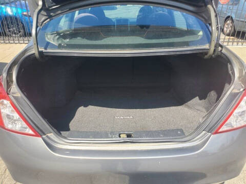 2013 Nissan Versa 1.6 SL