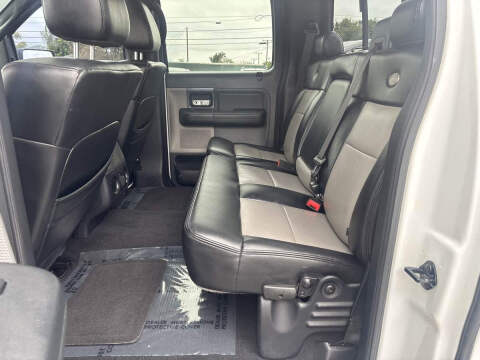 2005 Ford F-150 Lariat