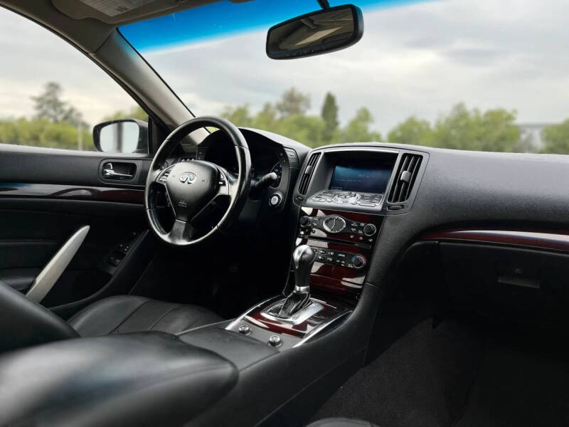 2013 Infiniti G37 Coupe Journey